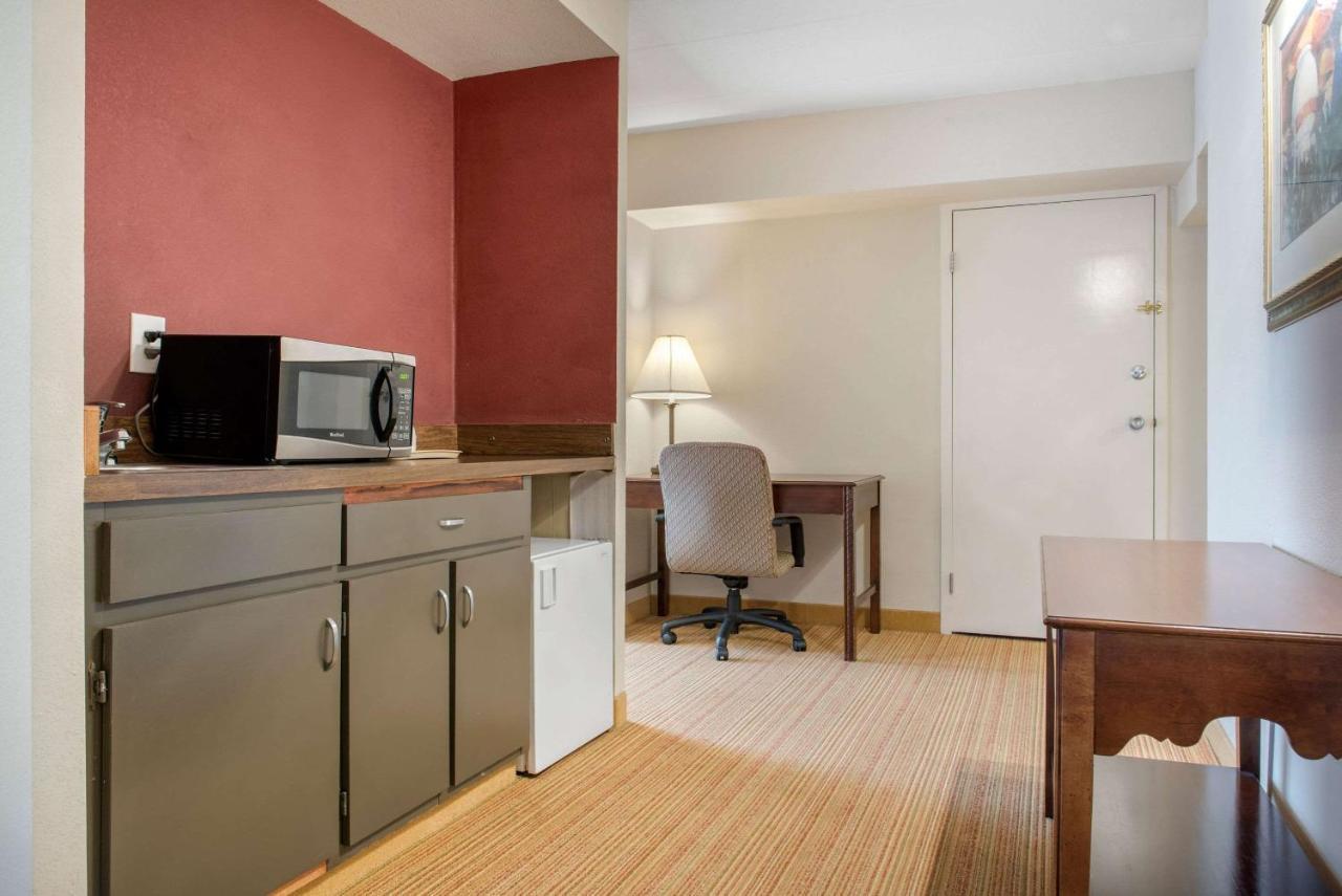 Clarion Hotel Indianapolis Kültér fotó